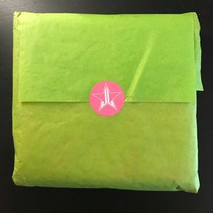 Brand New Jeffree Star Mini Breaker Pallet